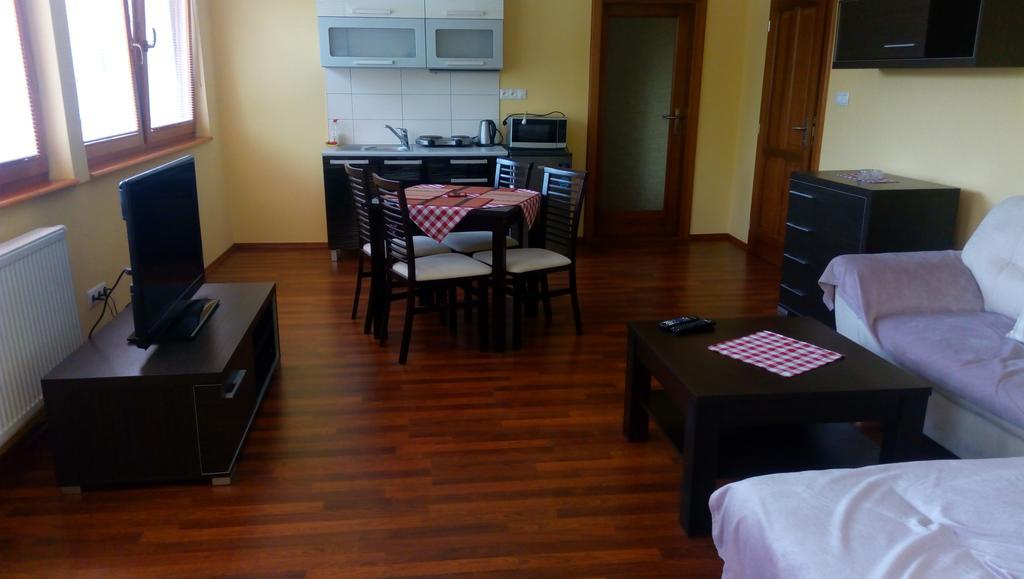 Guest House Mladost Prešov Dış mekan fotoğraf