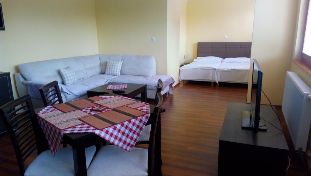 Guest House Mladost Prešov Dış mekan fotoğraf